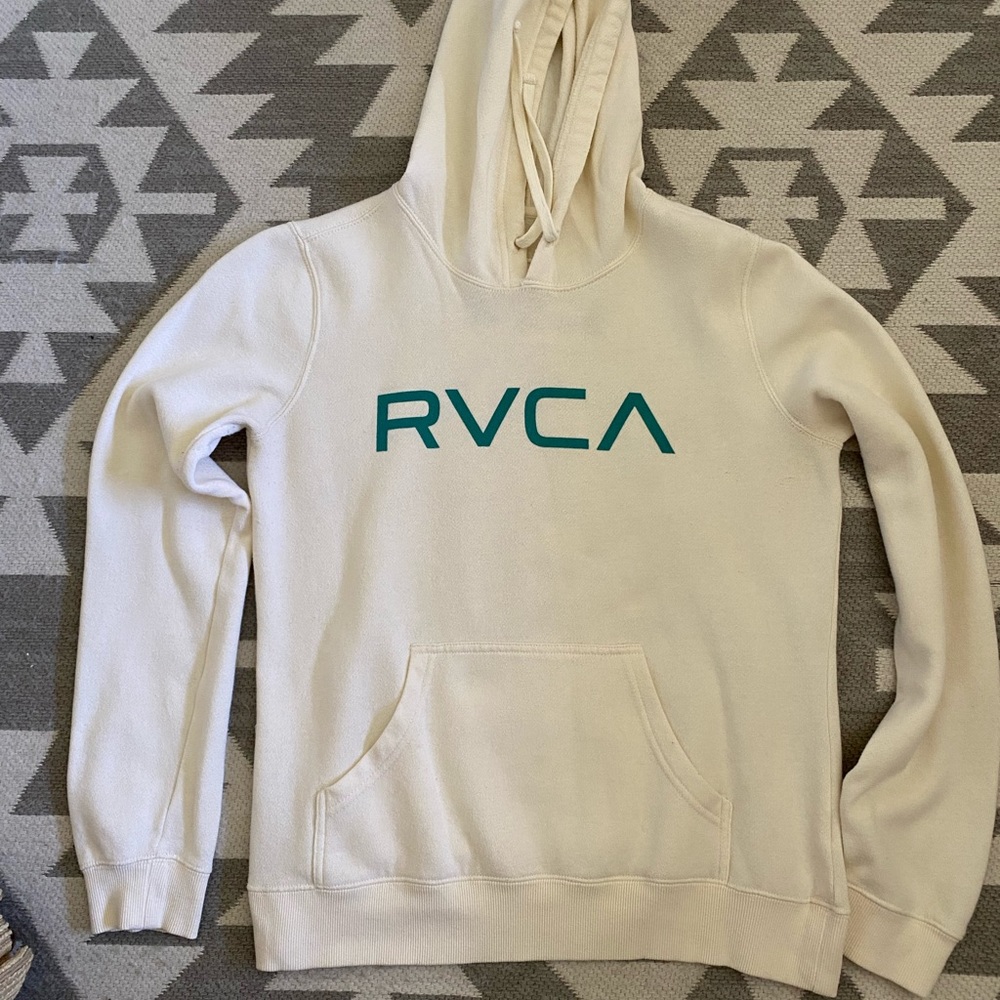 • RVCA HOOIDE •